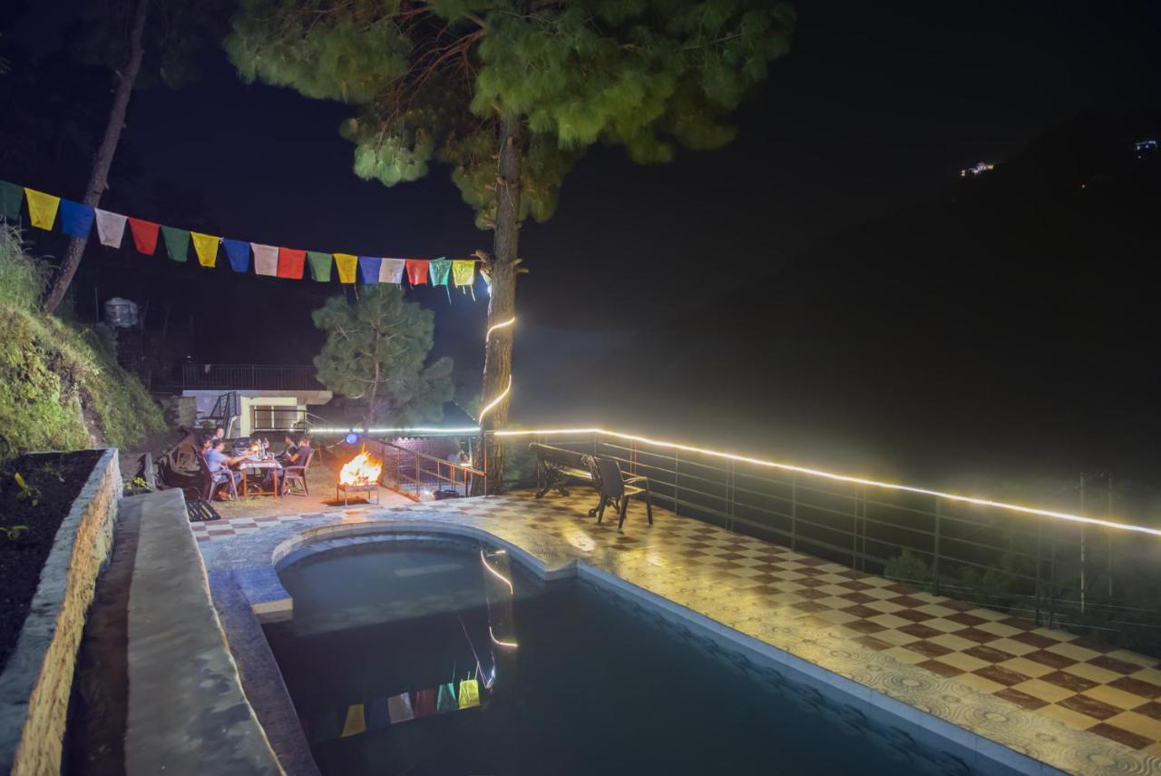 Safarmaina Resort Kasauli Buitenkant foto