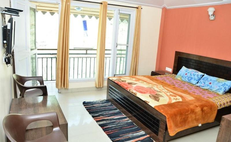 Safarmaina Resort Kasauli Buitenkant foto
