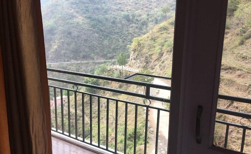 Safarmaina Resort Kasauli Buitenkant foto