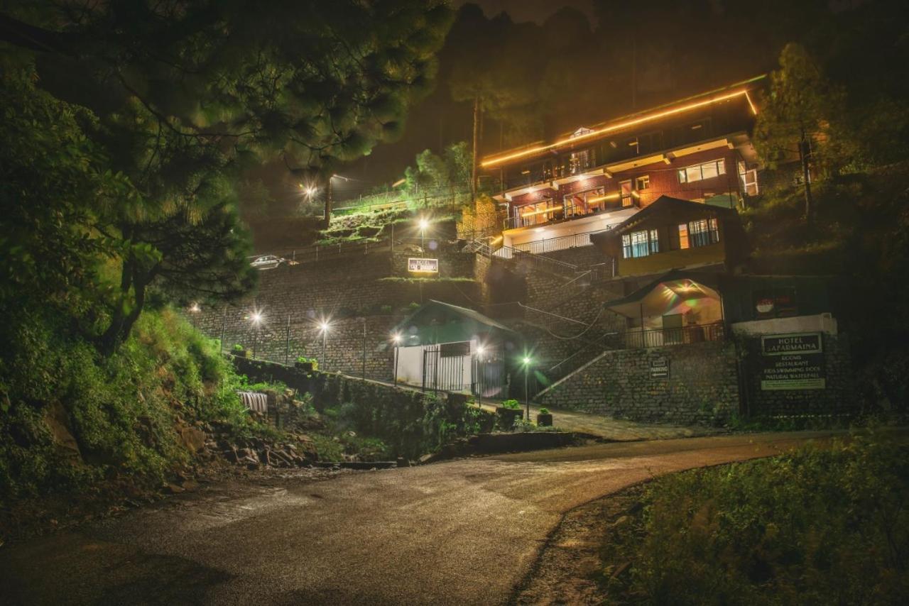 Safarmaina Resort Kasauli Buitenkant foto