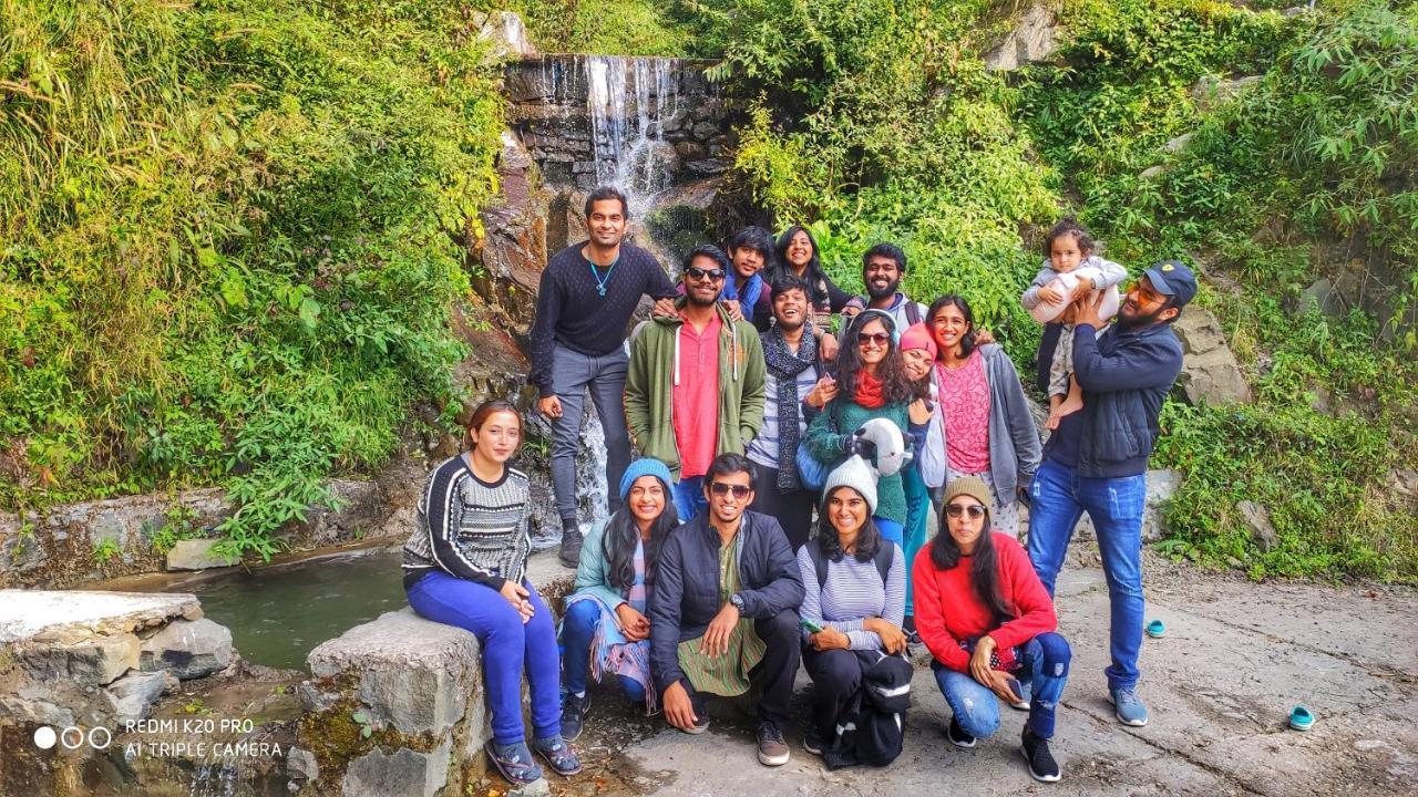 Safarmaina Resort Kasauli Buitenkant foto